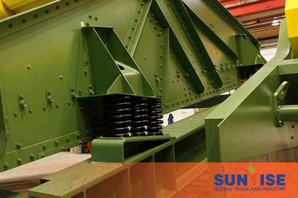 Vibrating screen combination machine Vibrating screen combination machine