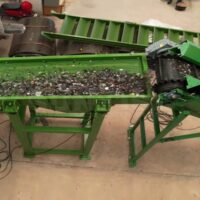 board recycling machine for sale separate printed circuit boards into metals and nonmetal materials resin powder PCB recycling machine